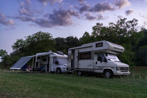 Camping dans le Var: choisissez un mobil home ou un appartement pour vous héberger